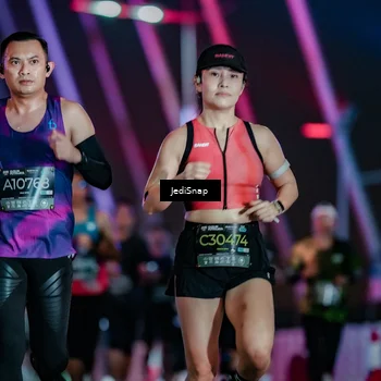 Runner Photo 6242778