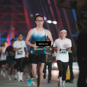 Runner Photo 6242805