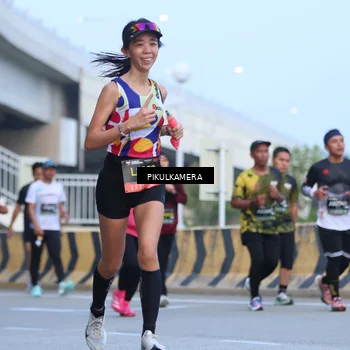 Runner Photo 6242816