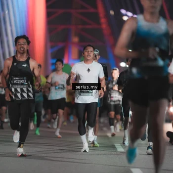Runner Photo 6242820