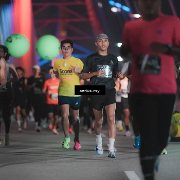 Runner Photo 6242909