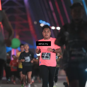 Runner Photo 6242910