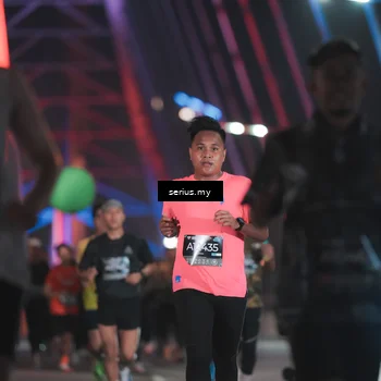 Runner Photo 6242918
