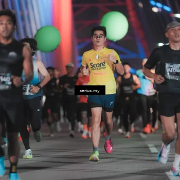 Runner Photo 6242959