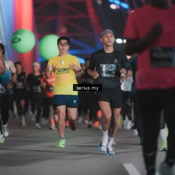 Runner Photo 6242963