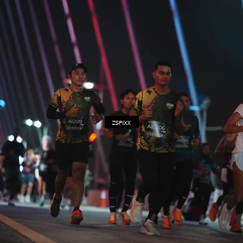 Runner Photo 6243079