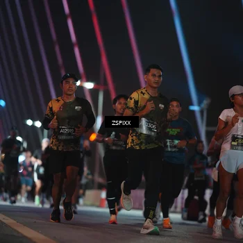 Runner Photo 6243108