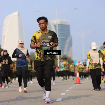 Runner Photo 6243183