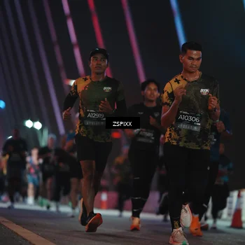 Runner Photo 6243203