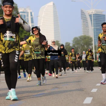 Runner Photo 6243209