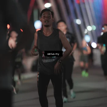 Runner Photo 6243236