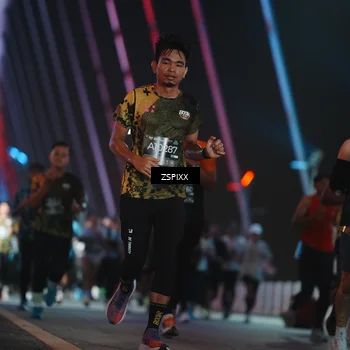 Runner Photo 6243298
