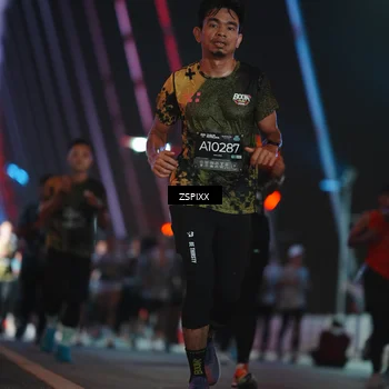 Runner Photo 6243307