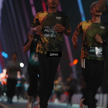 Runner Photo 6243485
