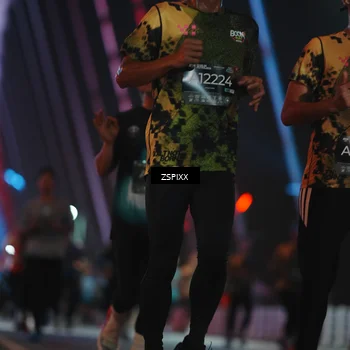 Runner Photo 6243518