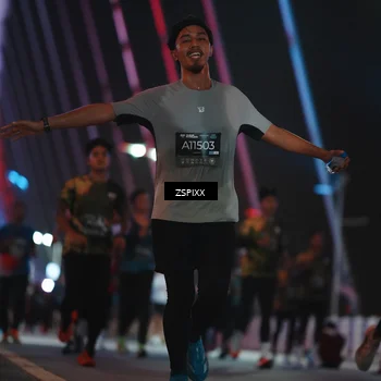 Runner Photo 6243537