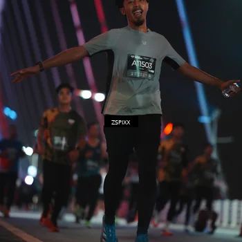 Runner Photo 6243579