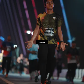 Runner Photo 6243590