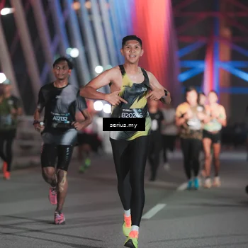 Runner Photo 6243666