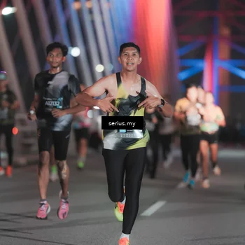 Runner Photo 6243685