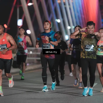 Runner Photo 6243697