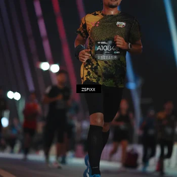 Runner Photo 6243758