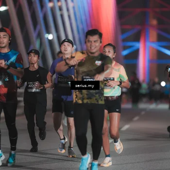 Runner Photo 6243763