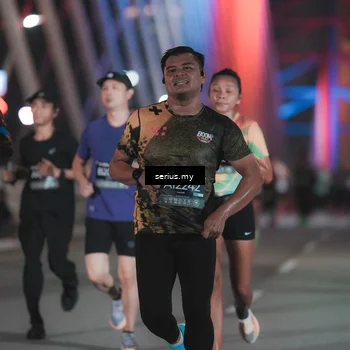 Runner Photo 6243779