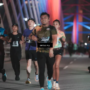 Runner Photo 6243809