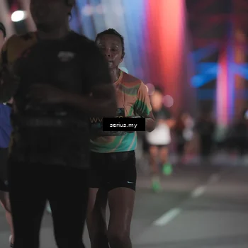 Runner Photo 6243833