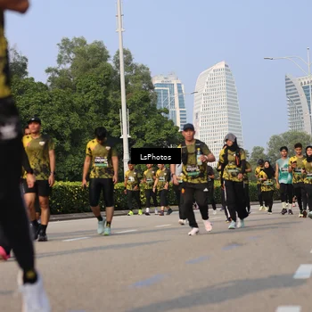 Runner Photo 6243876