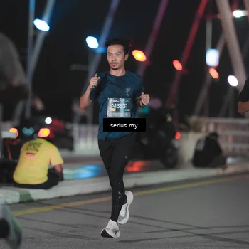 Runner Photo 6243979