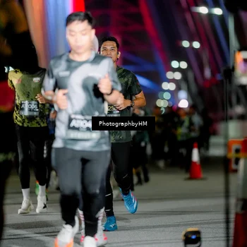 Runner Photo 6244032