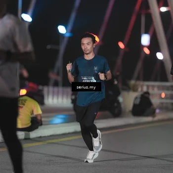 Runner Photo 6244091