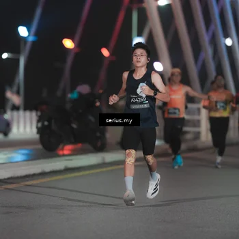 Runner Photo 6244103
