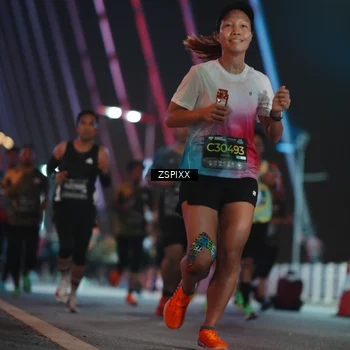 Runner Photo 6244160