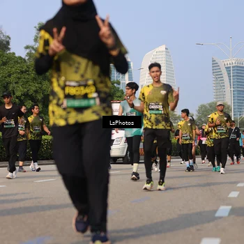 Runner Photo 6244218