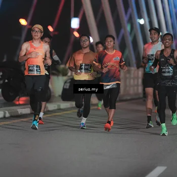 Runner Photo 6244233