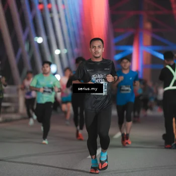 Runner Photo 6244342