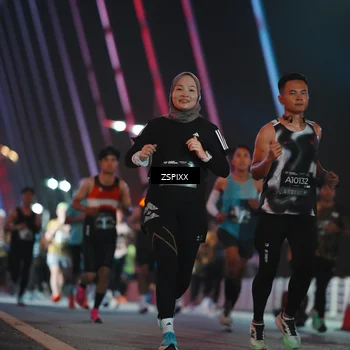Runner Photo 6244367