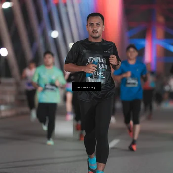 Runner Photo 6244403
