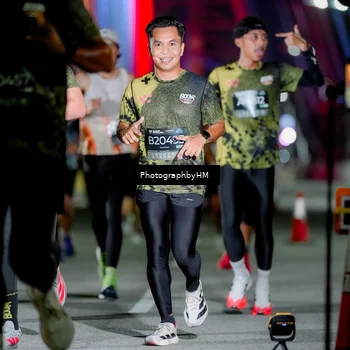 Runner Photo 6244436