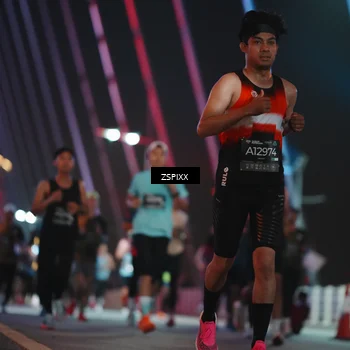 Runner Photo 6244440
