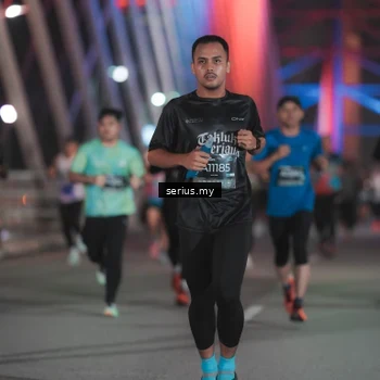 Runner Photo 6244450