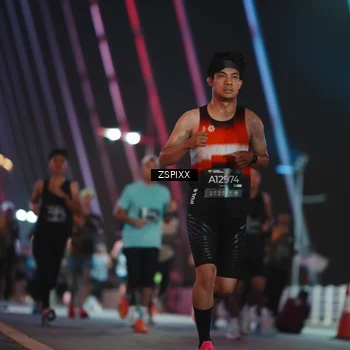 Runner Photo 6244465