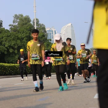 Runner Photo 6244486