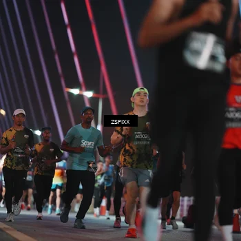 Runner Photo 6244556