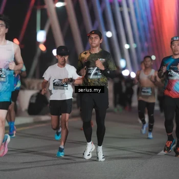 Runner Photo 6244621
