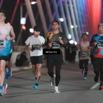 Runner Photo 6244626