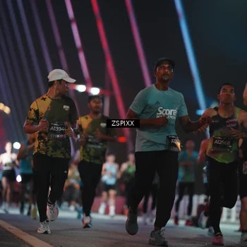 Runner Photo 6244628